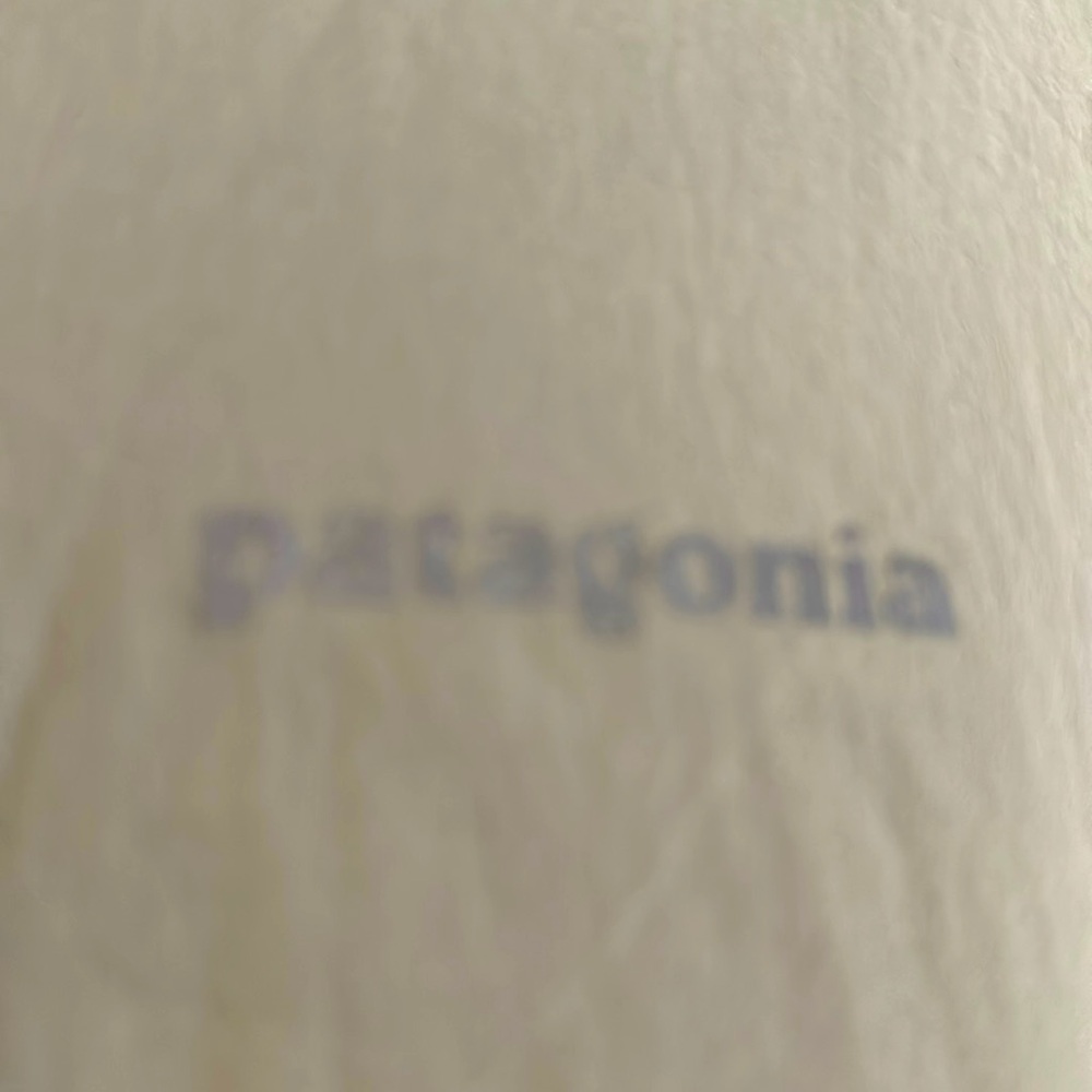 Patagonia Women's nylon Half-Zip, Worn twice and in like new condition.